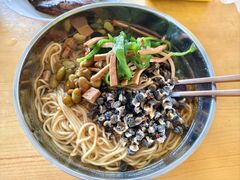 -特色东香泥鳅面螺丝面(金马小区店)