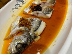 -饭橘汉江码头·乡野土菜馆(静安路店)