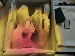 -Gucci(青岛海信广场店)