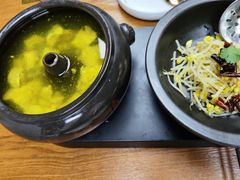 -云海肴·汽锅鸡·云南菜(天山百盛优客店)