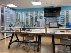 -优视觉视光中心•青少年近视防控(新世界中心写字楼店)