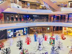 -星巴克臻选(上海陆家嘴中心店)
