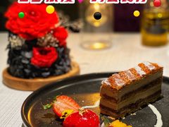 草莓酸奶慕斯-Prego意大利西餐厅·深圳富苑皇冠假日套房酒店