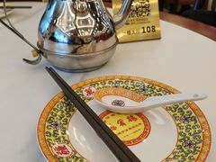 -鸿宾楼(展览馆路店)
