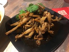 -巴厘龙虾·榜首油焖大虾(音乐学院·沿江酒馆店)