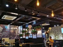 大堂-Thank u mom非油炸健康鸡(万国广场店)