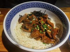 -沪西老弄堂面馆(定西路店)