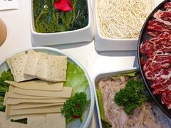 -潮汕酱记鲜牛肉火锅(欧尚店)