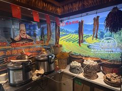 -魏铭鱼头捞饭(晋阳路店)