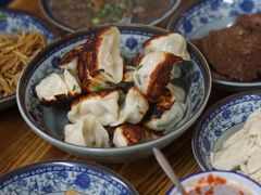 鲜肉煎饺-无名氏宵夜小摊(祝家三姐妹馄饨店)