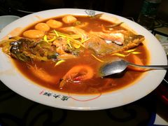 -卢大鲜鱼头捞饭(美利广场店)