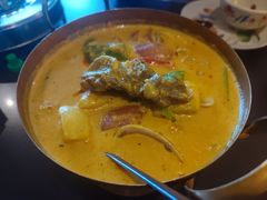 -大头虾越式风味餐厅(光明广场店)