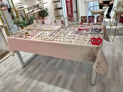-肆兮眼镜·蔡司·徕卡战略合作店(大坪店)