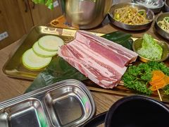 -香猪坊韩国烤肉专属门店(魏公村店)