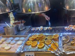 -金滏山烤肉·海鲜·火锅自助餐厅(襄阳万达店)