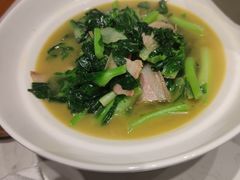 -香山湖渔家大院