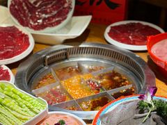 -城墙拐拐火锅(三峡广场黑金冠店)