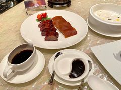 化皮乳猪拼黑叉烧-8餐厅(新葡京酒店)