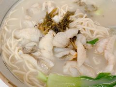 -明呈黄鱼面馆(斜土路店)