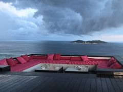 -瑰丽酒店·海吧·天际下午茶·现场DJ·天台酒吧
