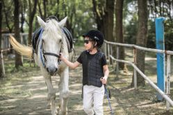 -龙宝宝儿童摄影馆