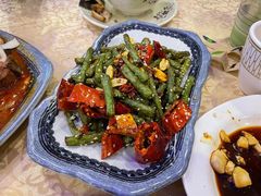 -维吾尔餐厅(宜山路店)