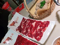 -左庭右院鲜牛肉火锅(浦江欢乐颂店)