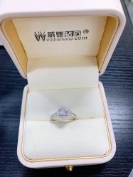 -威德钻石-克拉钻大本营(南京东路店)