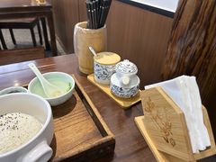 -蟹上黄·蟹黄面·江南糖水(人民广场店)