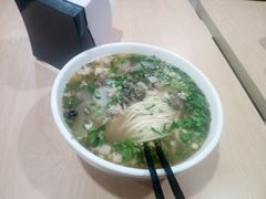 -西部马华清真兰州牛肉面·烧烤夜市(关东店)