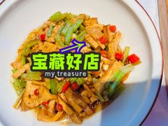 -老湘亲·品鉴湘菜(蔡塘爱琴海店)