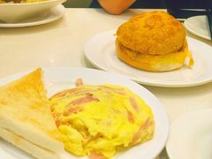 -香港新发烧腊茶餐厅(万象店)