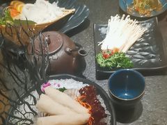 -湊湊火锅·茶憩(打浦桥日月光店)