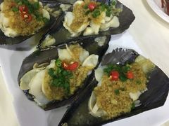 -虾弄弄海派小龙虾·牛羊蝎子火锅