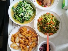 -葱妈母婴医护月嫂中心(浦东店)