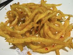 椒盐面条鱼-皇朝海鲜酒店