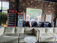 -梦想之巅·青少年篮球·羽毛球·培训中心(西站店)