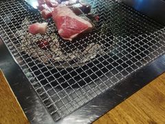 -肉甲韩国木炭烤肉(新壹街1店)