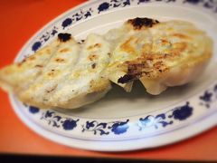 煎饺子-拉面莊夢語＆中华料理八椿