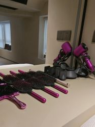 -KINI绮丽·美学肌SPA进口仪器专业店