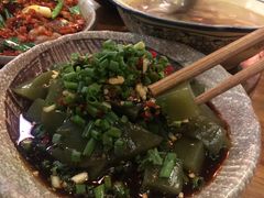 -郑件洋芋饭庄