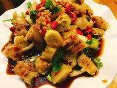 -二孃鸡爪爪(东郊记忆店)