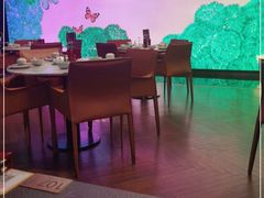 大堂-蝴蝶里·粤菜·点心(滨江龙湖店)