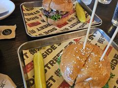 暖心高富帅配酸黄瓜-Side Street街旁(交道口店)