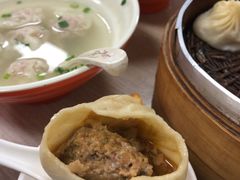 蟹黄汤包-鲁氏汤包王(长白街店)