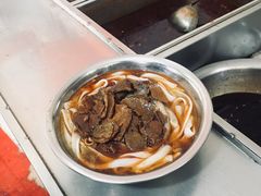 -薛记襄阳香辣牛肉面(平安路店)