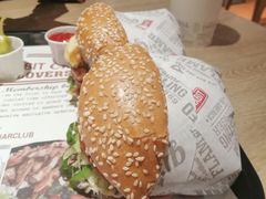 -The Habit Burger Grill 哈比特汉堡(复兴soho店)