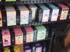 -泡泡玛特POPMART(金安国际购物中心店)