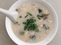 皮蛋瘦肉粥-恒记金煎包(指南里小区店)