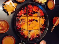 -岗上渣渣老火锅(两路口店)